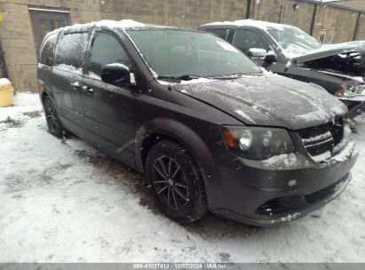 Lot #3057074109 2015 DODGE GRAND CARAVAN SE