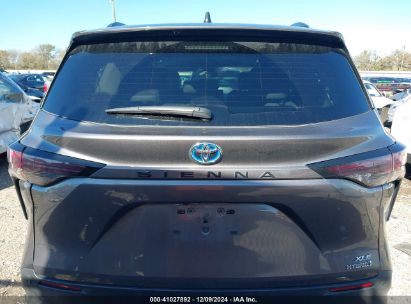 Lot #3045358815 2024 TOYOTA SIENNA XLE