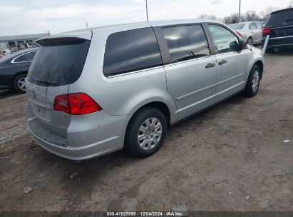 Lot #3056067499 2011 VOLKSWAGEN ROUTAN S