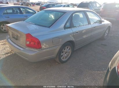 Lot #3046377001 2005 VOLVO S80 2.5T