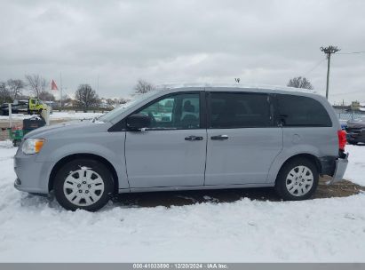 Lot #3064313331 2020 DODGE GRAND CARAVAN SE