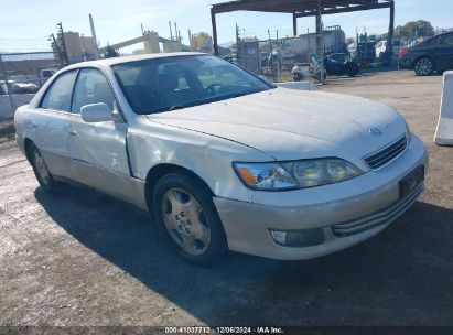 Lot #3035092357 2000 LEXUS ES 300