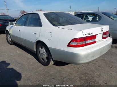 Lot #3035092357 2000 LEXUS ES 300