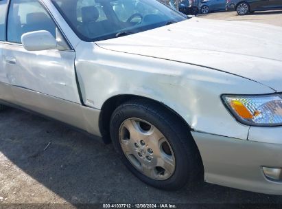 Lot #3035092357 2000 LEXUS ES 300