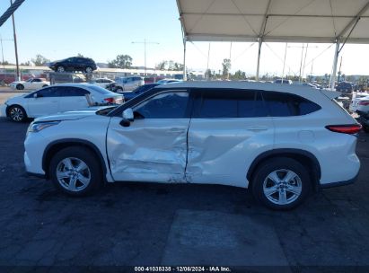 Lot #3053068257 2020 TOYOTA HIGHLANDER LE