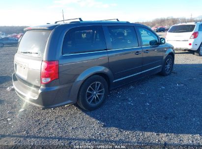 Lot #3042555222 2017 DODGE GRAND CARAVAN SXT