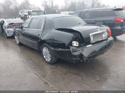 Lot #3034050368 2010 LINCOLN TOWN CAR EXECUTIVE L