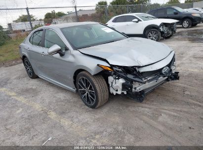 Lot #3034050338 2023 TOYOTA CAMRY SE