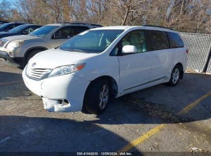 Lot #3035080290 2016 TOYOTA SIENNA LE 8 PASSENGER