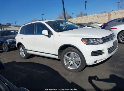 Lot #3037522378 2011 VOLKSWAGEN TOUAREG HYBRID