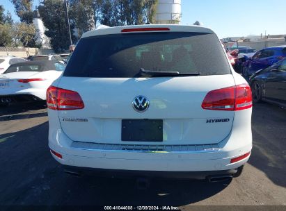 Lot #3037522378 2011 VOLKSWAGEN TOUAREG HYBRID