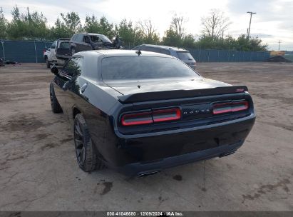 Lot #3049253809 2017 DODGE CHALLENGER R/T SCAT PACK