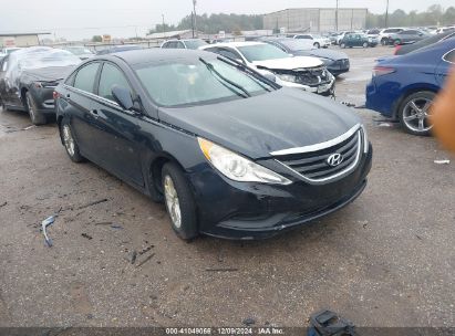 Lot #3032321577 2013 HYUNDAI SONATA GLS