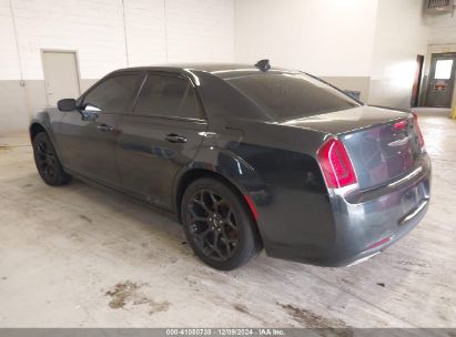 Lot #3051081519 2019 CHRYSLER 300 TOURING