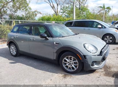 Lot #3037523842 2018 MINI CLUBMAN COOPER