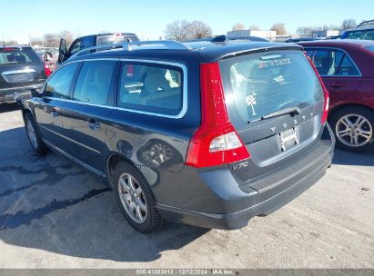 Lot #3051081488 2010 VOLVO V70 3.2/3.2 R-DESIGN