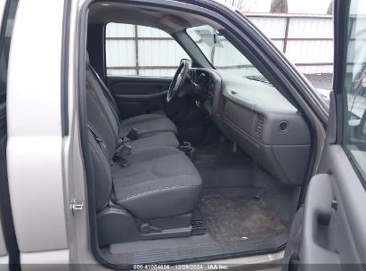 Lot #3053068174 2005 GMC SIERRA 1500 WORK TRUCK