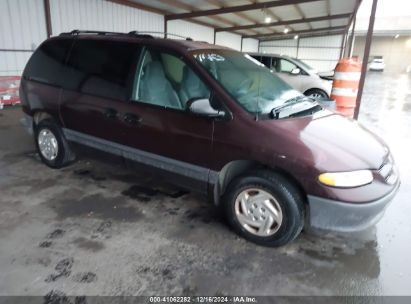 Lot #3035092102 1997 DODGE CARAVAN SE