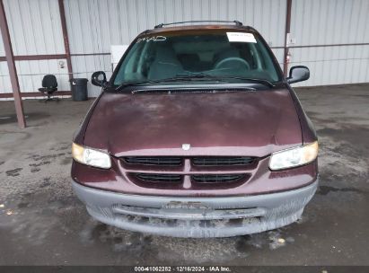 Lot #3035092102 1997 DODGE CARAVAN SE