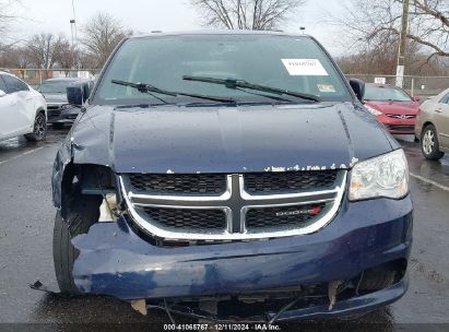 Lot #3055287293 2017 DODGE GRAND CARAVAN SXT