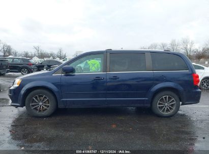 Lot #3055287293 2017 DODGE GRAND CARAVAN SXT