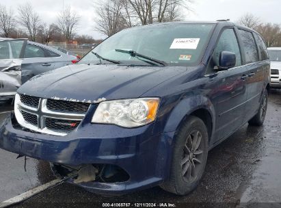 Lot #3055287293 2017 DODGE GRAND CARAVAN SXT