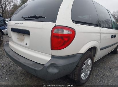 Lot #3042565218 2005 DODGE CARAVAN SE