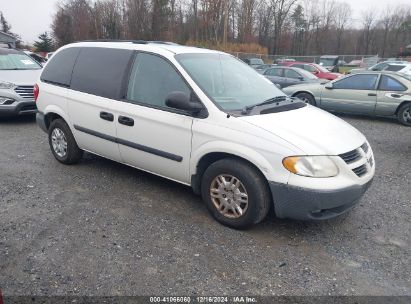 Lot #3042565218 2005 DODGE CARAVAN SE