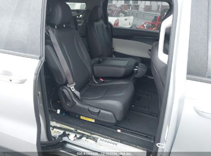 Lot #3051081554 2023 KIA CARNIVAL MPV LX SEAT PACKAGE