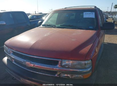 Lot #3052080018 2000 CHEVROLET SUBURBAN 1500 LS