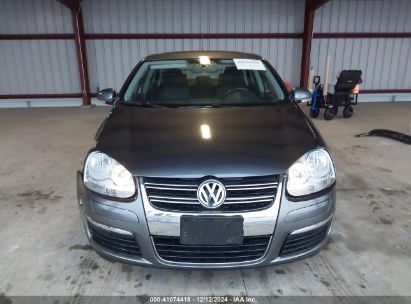 Lot #3035707888 2010 VOLKSWAGEN JETTA LIMITED EDITION