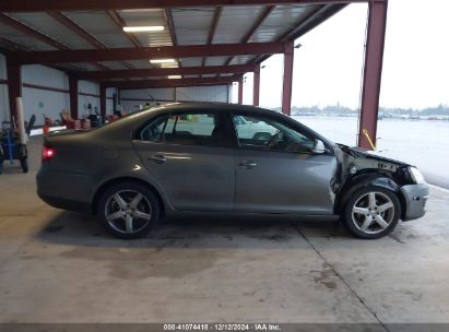 Lot #3035707888 2010 VOLKSWAGEN JETTA LIMITED EDITION