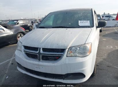 Lot #3055287261 2016 DODGE GRAND CARAVAN SE