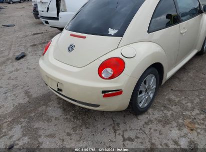 Lot #3052079804 2009 VOLKSWAGEN NEW BEETLE 2.5L