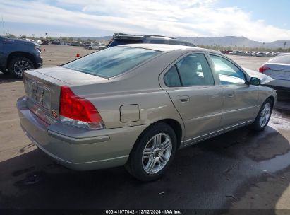 Lot #3035095739 2005 VOLVO S60 2.5T