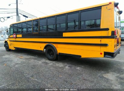 Lot #3037528879 2006 FREIGHTLINER CHASSIS B2B