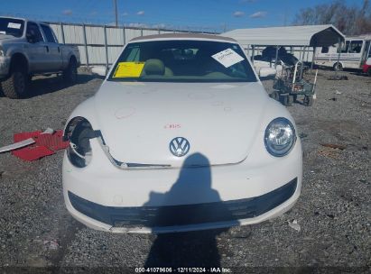 Lot #3042554722 2014 VOLKSWAGEN BEETLE 2.5L