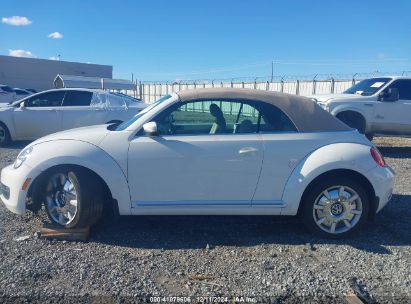 Lot #3042554722 2014 VOLKSWAGEN BEETLE 2.5L