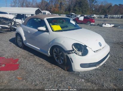 Lot #3042554722 2014 VOLKSWAGEN BEETLE 2.5L