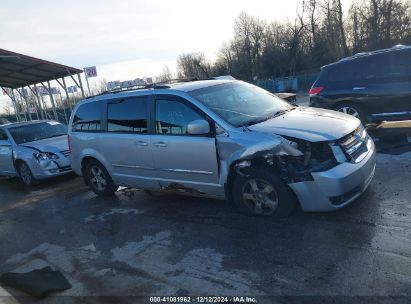 Lot #3050077476 2009 DODGE GRAND CARAVAN SXT