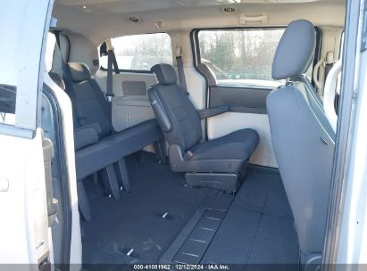 Lot #3050077476 2009 DODGE GRAND CARAVAN SXT