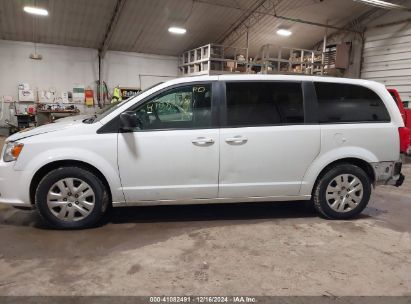 Lot #3034049388 2018 DODGE GRAND CARAVAN SE