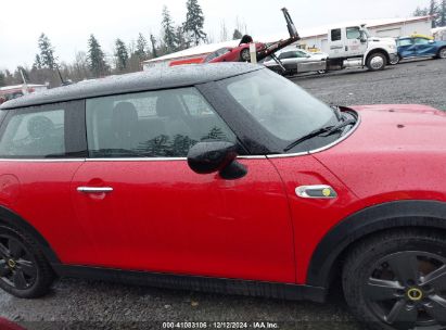 Lot #3056477708 2021 MINI SE HARDTOP COOPER