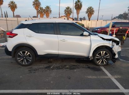 Lot #3053068048 2019 NISSAN KICKS SV