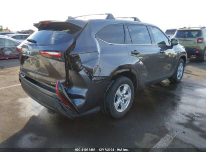 Lot #3053066041 2021 TOYOTA HIGHLANDER LE