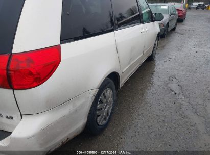 Lot #3035091429 2006 TOYOTA SIENNA LE