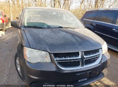 Lot #3034049628 2017 DODGE GRAND CARAVAN SE