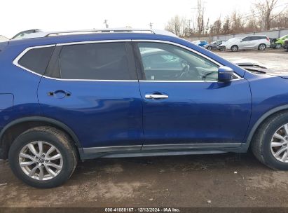 Lot #3034049602 2018 NISSAN ROGUE SV