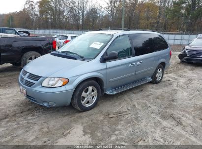 Lot #3034049514 2005 DODGE GRAND CARAVAN SXT