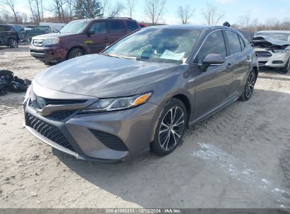 Lot #3052071505 2018 TOYOTA CAMRY HYBRID SE